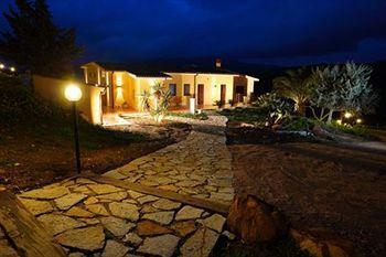Arcudaci Hotel Brucanuova Екстериор снимка